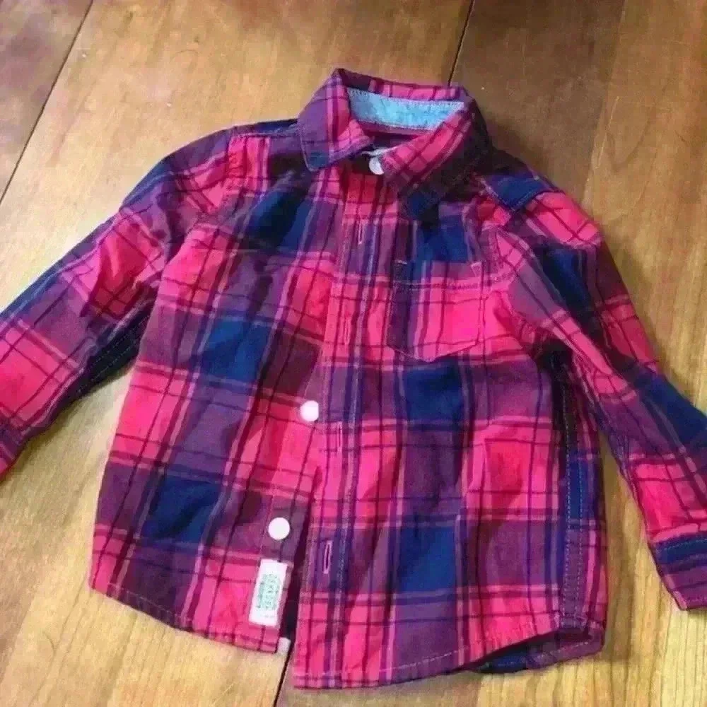 Osh Kosh B'gosh 12 month shirt